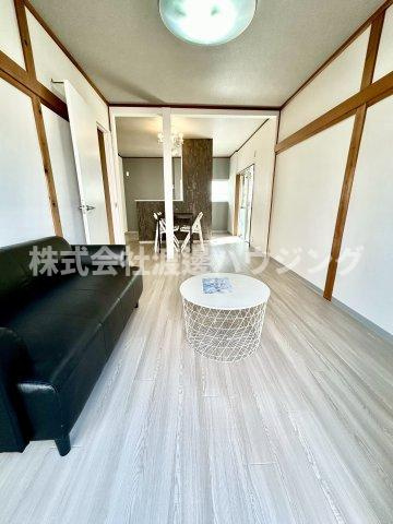 打上高塚町一戸建の内装