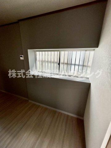 打上高塚町一戸建のその他|窓