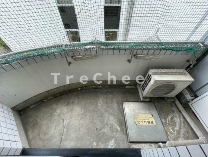 アルス市ヶ谷のバルコニー