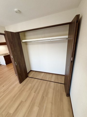 【洋室】 | ファミリーコーポ今福 | 洋室（約6.0帖）