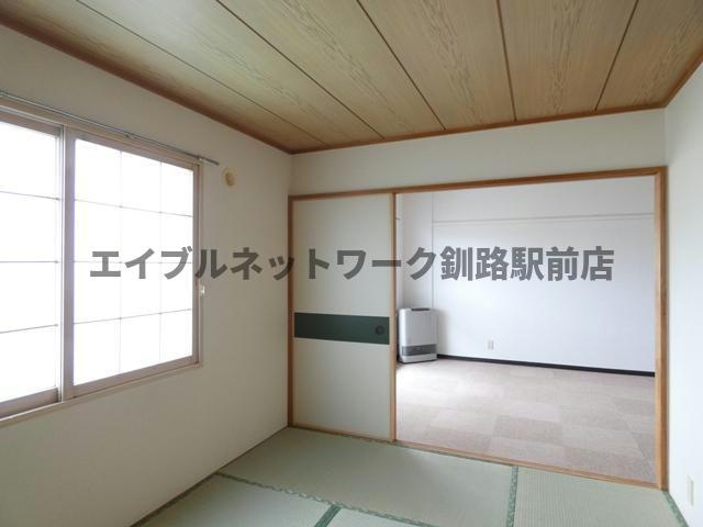 ドミール大川の居間・リビング