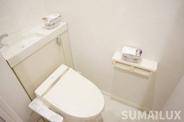 熊本市中央区新屋敷１丁目のアパートのトイレ