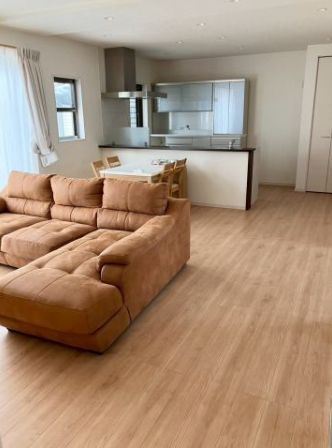 都城市都原町の中古一戸建の居間・リビング