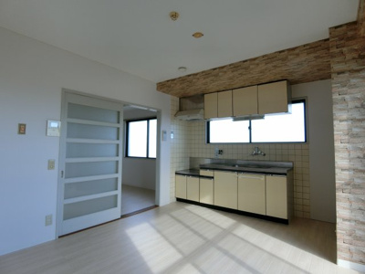 【居間・リビング】 | ポートライフマンション