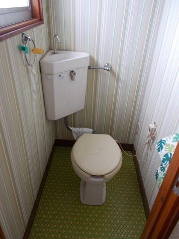 玉野市和田4丁目のトイレ|2階トイレ