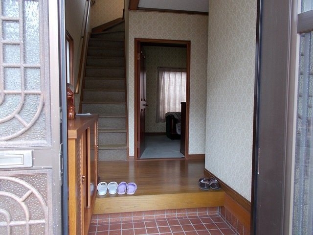 玉野市和田4丁目の玄関