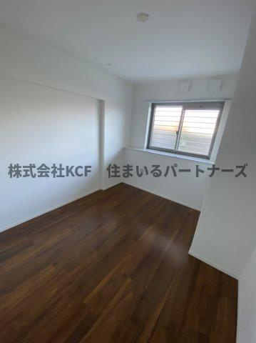 ハイランド野十郎の洋室|同建設会社施工の別物件
