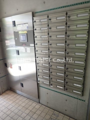 アフィット天満橋のその他共用部分|便利な宅配BOX