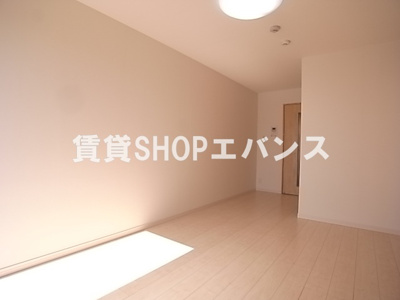 【寝室】 | リブリ・メープル | 寝室です