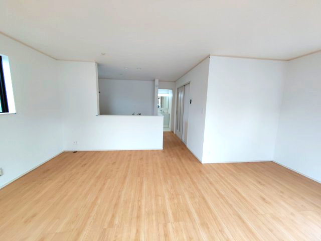 調布市深大寺東町１丁目 京王線 調布駅 新築戸建の居間・リビング