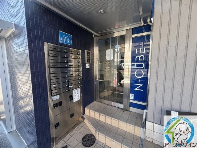 N-CUBE TARUYAMACHIのエントランス