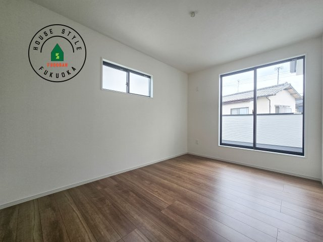 福岡市早良区野芥5丁目第3-3棟（3号棟）　の寝室|主寝室には収納力に優れたクローゼットがありますので、お部屋もすっきり片付きます。