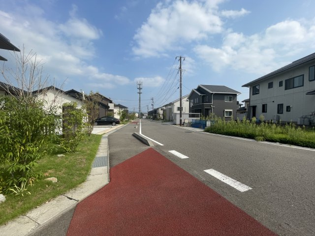 新築戸建・建売　福島市八島田字上干損田　LIGARE　全1棟の地図