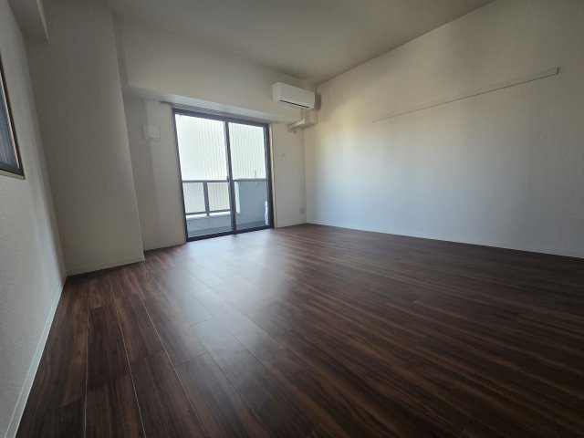 コートモーリス新道