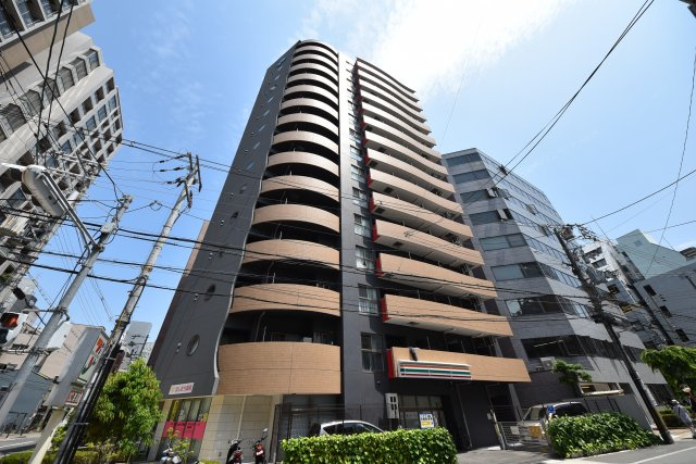 セレニテ本町グランデ