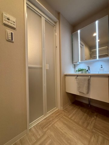 【独立洗面台】レクセルマンション石神井公園 