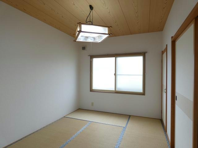 石川マンションの居間・リビング