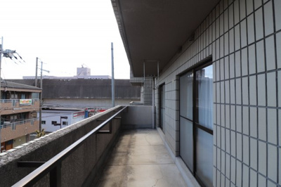 【バルコニー】 | グランドハイツ小柳