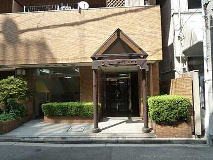 ダイアパレス加古町のエントランス