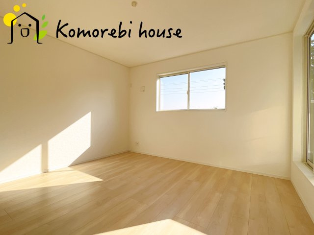 さいたま市西区飯田新田第2　新築一戸建て　クレイドルガーデン　09の寝室|使い勝手のいい寝室です
