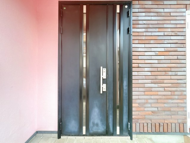 富士市中丸　中古戸建Rの玄関