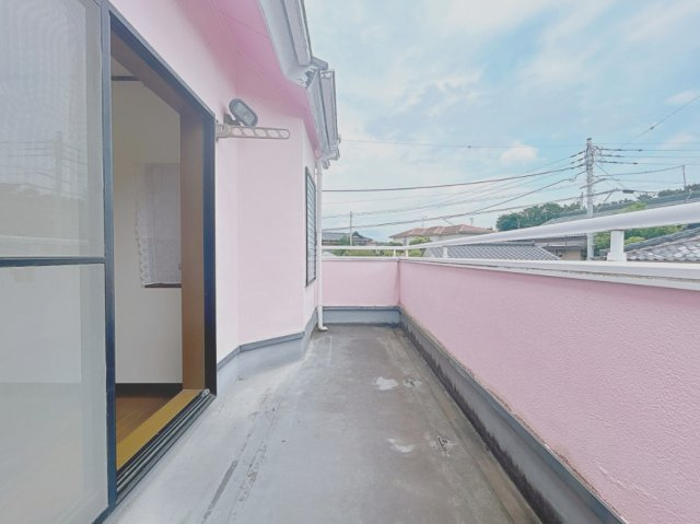 富士市中丸　中古戸建Rのバルコニー
