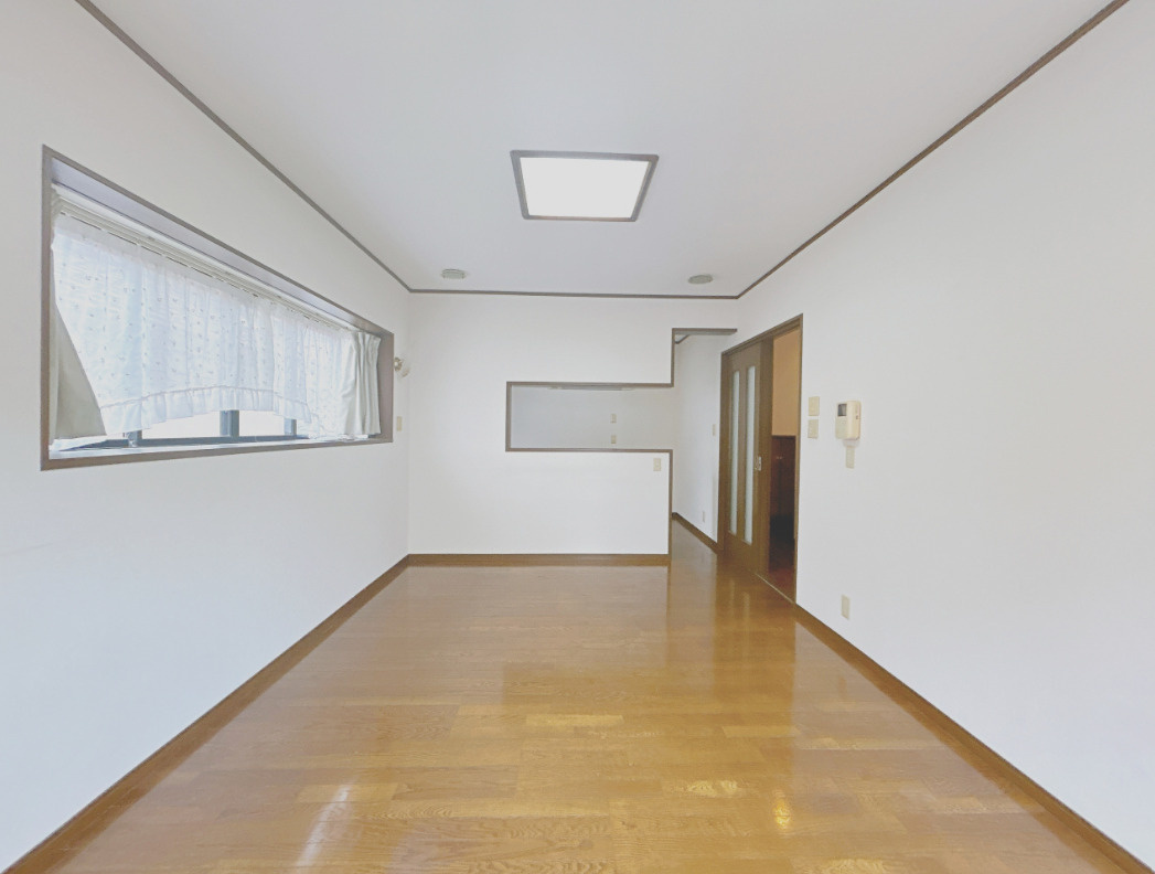 富士市中丸　中古戸建Rの居間・リビング