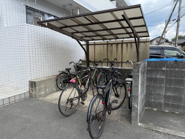 髙田ビルのその他共用部分|駐輪場