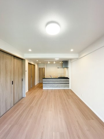 ルネ須磨の居間・リビング