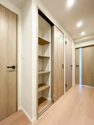 ルネ須磨の収納