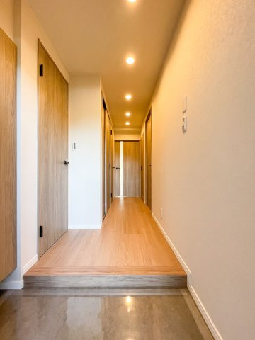 ルネ須磨の玄関