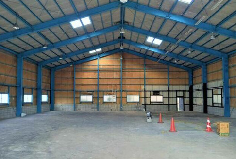 イマス鳥飼下倉庫の内装