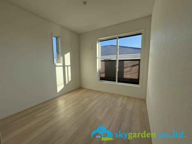 茅ヶ崎市柳島第11　新築戸建　全8棟4号棟の洋室|洋室です