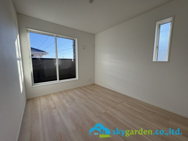 茅ヶ崎市柳島第11　新築戸建　全8棟4号棟の洋室|ゆったりした洋室です