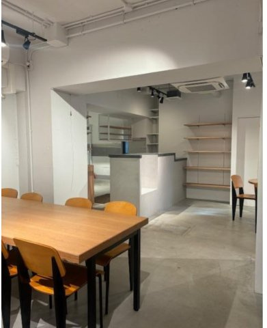 ＲＥ－０２１の内装