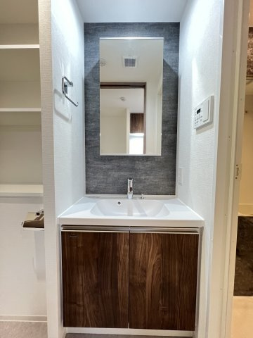 大阪市旭区森小路１丁目の賃貸マンションの独立洗面台