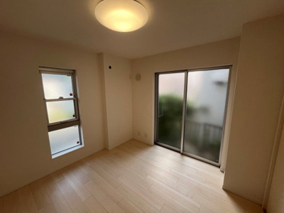 【洋室】 | 蕨市中央二丁目戸建