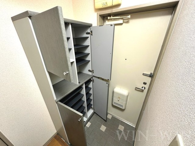 アムールハウスの玄関