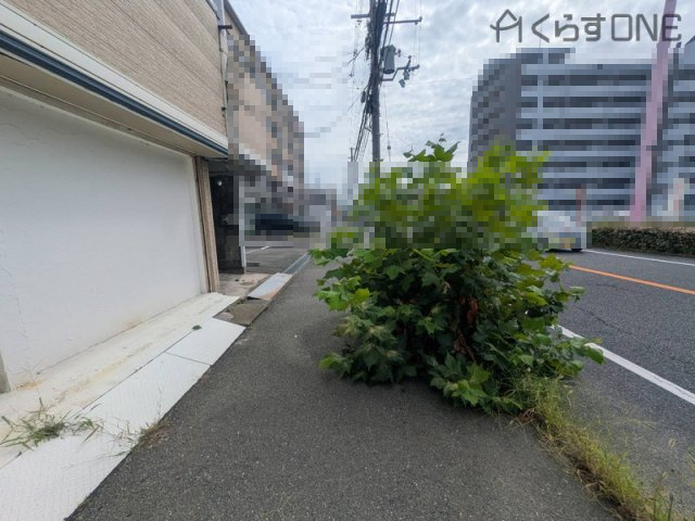 【前面道路含む現地写真】 | 姫路市広畑区西夢前台5丁目／店舗付住宅