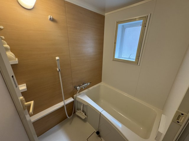 中古マンション 入間市向陽町　入間駅前プラザ6号棟の浴室