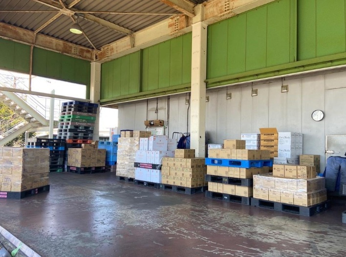 横浜市神奈川区菅田町の倉庫