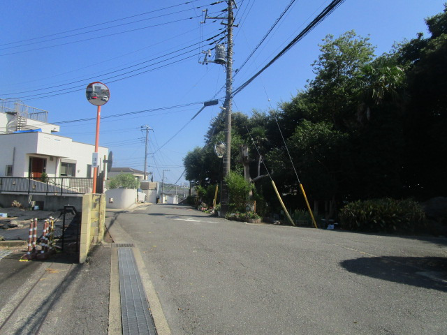 横浜市神奈川区菅田町の倉庫
