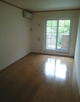 盛岡市黒石野１丁目　一棟アパートの洋室