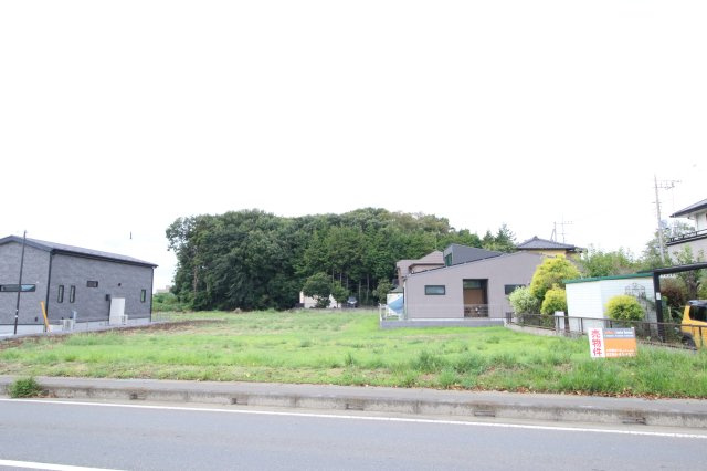 結城市結城　全4区画の外観|手前からA,B,C区画
