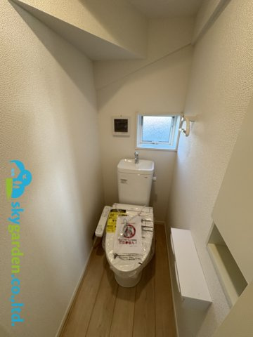 茅ヶ崎市柳島第11　新築戸建　全8棟5号棟のトイレ|1階のトイレ