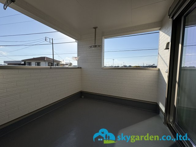 茅ヶ崎市柳島第11　新築戸建　全8棟5号棟のバルコニー|インナーバルコニー　天候により富士山遠望