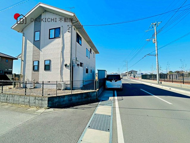 【前面道路含む現地写真】 | 羽生市大字上岩瀬　中古戸建