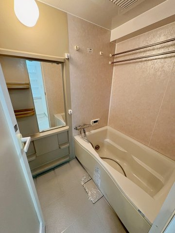 グランドール宝塚の浴室