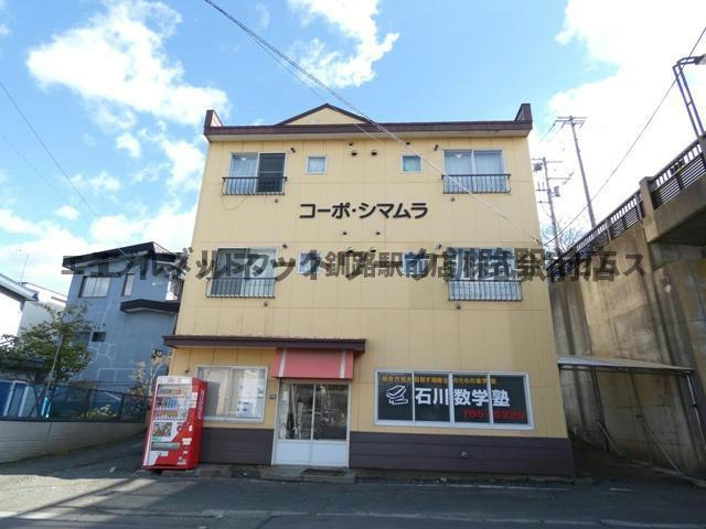 コーポシマムラの駐車場