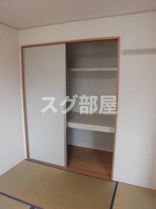 ロイヤルケビンBの収納
